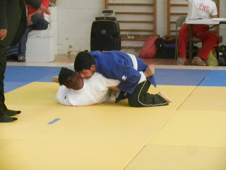 UV, con buen representativo en judo