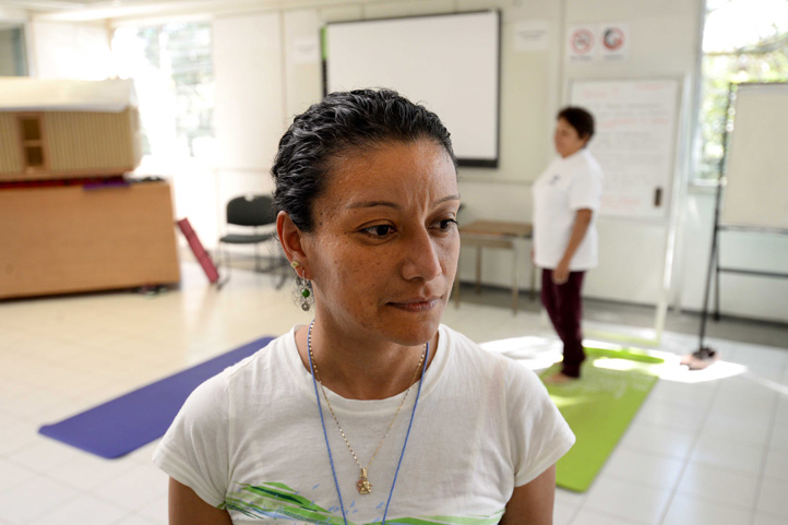Instructora de yoga, María Lisbeth Osorio Contreras